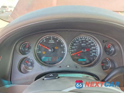 Zdjęcie 9 z 13 samochodu: 2009 CHEVROLET SUBURBAN K1500 LT VIN:1GNFK26359J121770 - miniatura