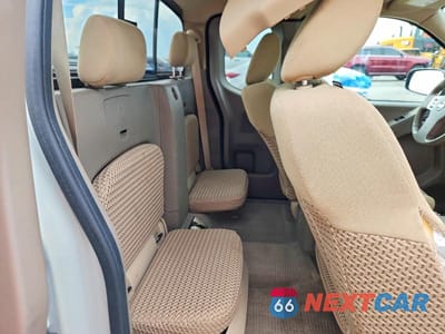 Zdjęcie 10 z 12 samochodu: 2017 NISSAN FRONTIER SV VIN:1N6BD0CT7HN744919 - miniatura