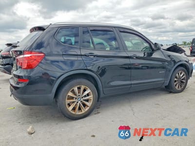 Trzecie zdjęcie samochodu z tyłu: 2017 BMW X3 SDRIVE28I VIN:5UXWZ7C59H0U44973 - miniatura