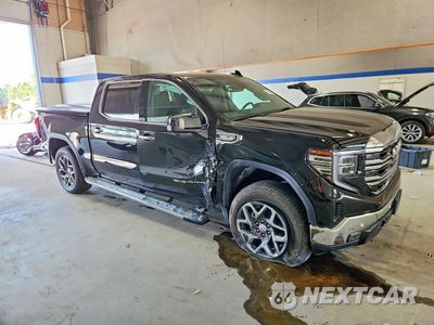 Czwarte zdjęcie samochodu z boku: 2023 GMC SIERRA K1500 SLT VIN:3GTUUDED1PG280235 - miniatura