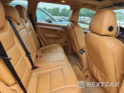 Zdjęcie 11 z 13 samochodu: 2005 PORSCHE CAYENNE VIN:WP1AA29P85LA25262 - miniatura