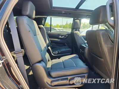 Zdjęcie 11 z 13 samochodu: 2022 CHEVROLET TAHOE K1500 LT VIN:1GNSKNKD4NR353710 - miniatura