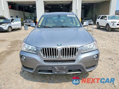 Piąte zdjęcie samochodu w środku: 2013 BMW X3 XDRIVE28I VIN:5UXWX9C58D0A24801 - miniatura