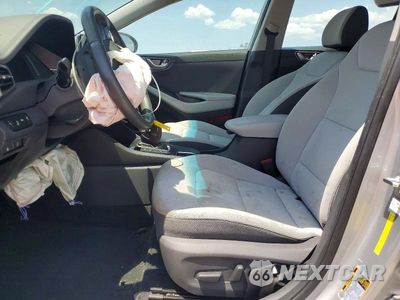 Zdjęcie 7 z 12 samochodu: 2022 HYUNDAI IONIQ SE VIN:KMHC75LC9NU282937 - miniatura