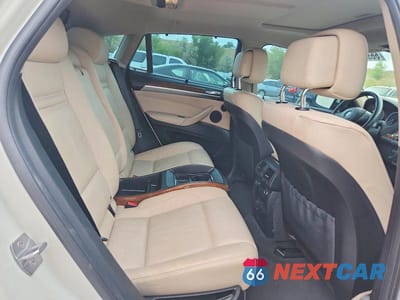 Zdjęcie 11 z 13 samochodu: 2014 BMW X6 XDRIVE35I VIN:5UXFG2C50E0H10548 - miniatura