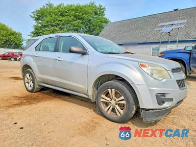 Czwarte zdjęcie samochodu z boku: 2013 CHEVROLET EQUINOX LS VIN:2GNALBEK5D1108228 - miniatura