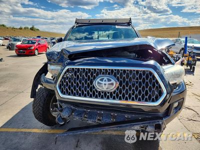 Piąte zdjęcie samochodu w środku: 2019 TOYOTA TACOMA TRD OFF-ROAD VIN:5TFSZ5AN7KX168203 - miniatura