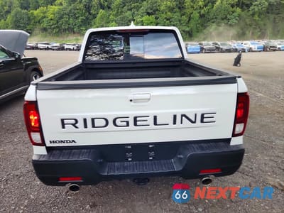 Zdjęcie 6 z 12 samochodu: 2025 HONDA RIDGELINE RTL VIN:5FPYK3F52SB048211 - miniatura