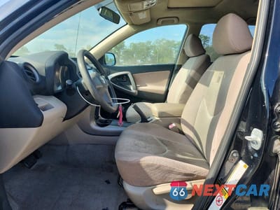 Zdjęcie 7 z 13 samochodu: 2006 TOYOTA RAV4 VIN:JTMZD33V866013234 - miniatura