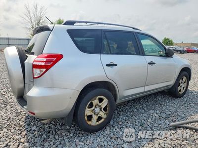Trzecie zdjęcie samochodu z tyłu: 2010 TOYOTA RAV4 BASE VIN:2T3BK4DV5AW029975 - miniatura