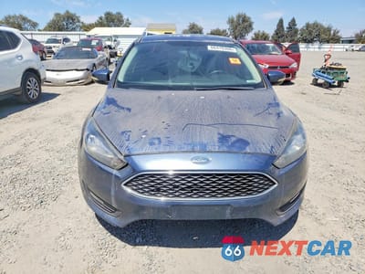 Piąte zdjęcie samochodu w środku: 2018 FORD FOCUS SEL VIN:1FADP3H22JL204941 - miniatura