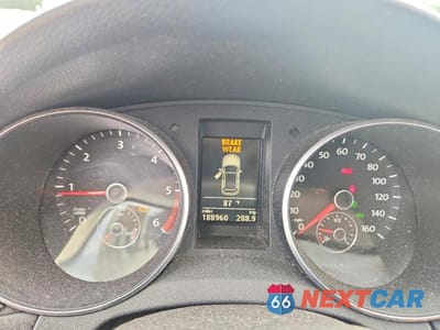 Zdjęcie 9 z 12 samochodu: 2012 VOLKSWAGEN JETTA TDI VIN:3VWPL7AJ2CM674865 - miniatura