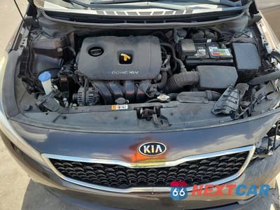 Zdjęcie 11 z 12 samochodu: 2017 KIA FORTE LX VIN:3KPFK4A74HE111810 - miniatura