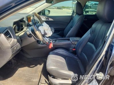 Zdjęcie 7 z 12 samochodu: 2018 MAZDA 3 TOURING VIN:3MZBN1V38JM191083 - miniatura