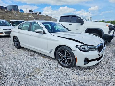 Czwarte zdjęcie samochodu z boku: 2022 BMW 530 XI VIN:WBA13BJ06NWX52115 - miniatura