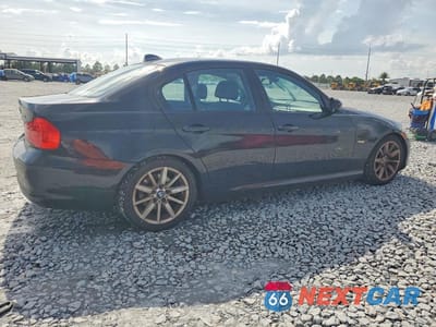 Trzecie zdjęcie samochodu z tyłu: 2009 BMW 328 I VIN:WBAPH77509NL85512 - miniatura