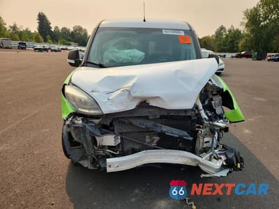 Piąte zdjęcie samochodu w środku: 2016 RAM PROMASTER CITY VIN:ZFBERFAT4G6B89434 - miniatura