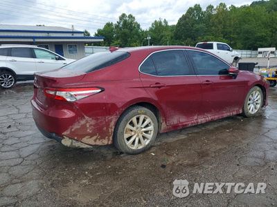 Trzecie zdjęcie samochodu z tyłu: 2020 TOYOTA CAMRY LE VIN:4T1L11AK4LU400507 - miniatura