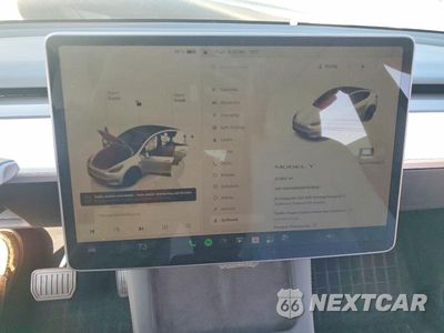 Zdjęcie 9 z 12 samochodu: 2023 TESLA MODEL Y VIN:7SAYGDED0PF979261 - miniatura