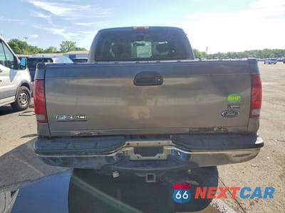 Zdjęcie 6 z 12 samochodu: 2002 FORD F250 SUPER DUTY VIN:1FTNX21LX2EC31936 - miniatura
