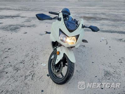 Drugie zdjęcie samochodu z przodu: 2011 KAWASAKI EX250 J VIN:JKAEXMJ18BDA86666 - miniatura