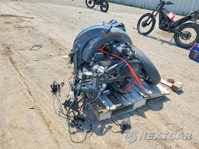 Drugie zdjęcie samochodu z przodu: 2022 HARLEY-DAVIDSON FLTRXS VIN:1HD1KTP15NB670703 - miniatura