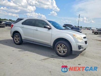 Czwarte zdjęcie samochodu z boku: 2013 CHEVROLET EQUINOX LS VIN:2GNALBEK1D1236983 - miniatura