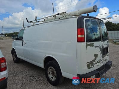 Drugie zdjęcie samochodu z przodu: 2006 CHEVROLET EXPRESS G2500 VIN:1GCGG25VX61172663 - miniatura
