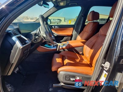 Zdjęcie 7 z 13 samochodu: 2025 BMW X5 SDRIVE 40I VIN:5UX13EU04S9X56690 - miniatura