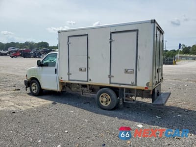 Drugie zdjęcie samochodu z przodu: 2018 CHEVROLET EXPRESS REFRIGERATED BOX TRUCK VIN:1GB0GRFP9J1341160 - miniatura