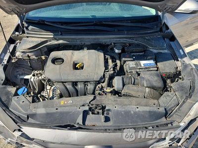 Zdjęcie 11 z 12 samochodu: 2020 HYUNDAI ELANTRA LIMITED VIN:KMHD84LF6LU943763 - miniatura