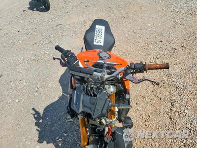 Piąte zdjęcie samochodu w środku: 2014 YAMAHA FZ09 VIN:JYARN33E8EA003503 - miniatura
