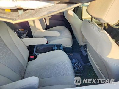 Zdjęcie 11 z 14 samochodu: 2012 MAZDA 5 VIN:JM1CW2BL4C0119964 - miniatura