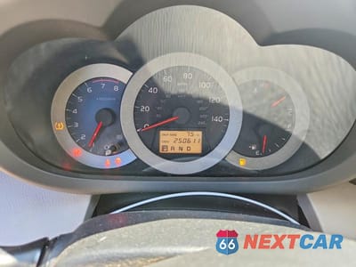 Zdjęcie 9 z 13 samochodu: 2007 TOYOTA RAV4 LIMITED VIN:JTMZK31V376005956 - miniatura