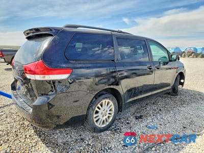 Trzecie zdjęcie samochodu z tyłu: 2011 TOYOTA SIENNA LE VIN:5TDJK3DC2BS001123 - miniatura
