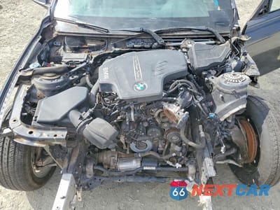 Zdjęcie 11 z 12 samochodu: 2017 BMW 330 XI VIN:WBA8D9C5XHK678402 - miniatura