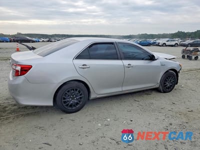 Trzecie zdjęcie samochodu z tyłu: 2014 TOYOTA CAMRY HYBRID LE VIN:4T1BD1FK8EU128610 - miniatura