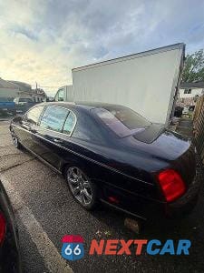 Trzecie zdjęcie samochodu z tyłu: 2006 BENTLEY CONTINENTAL FLYING SPUR VIN:SCBBR53W16C036446 - miniatura