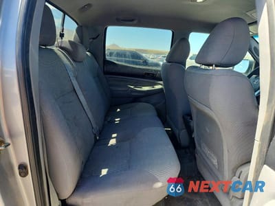Zdjęcie 10 z 12 samochodu: 2014 TOYOTA TACOMA V6 VIN:3TMLU4EN4EM153014 - miniatura