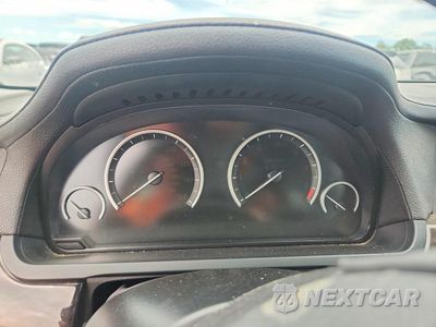 Zdjęcie 9 z 12 samochodu: 2012 BMW 750 XI VIN:WBAKC6C58CDX99496 - miniatura