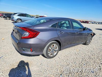 Trzecie zdjęcie samochodu z tyłu: 2018 HONDA CIVIC LX VIN:19XFC2F56JE011433 - miniatura