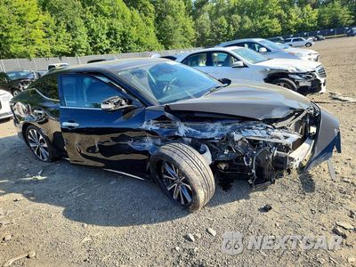 Czwarte zdjęcie samochodu z boku: 2020 NISSAN MAXIMA PLATINUM VIN:1N4AA6FV8LC363050 - miniatura