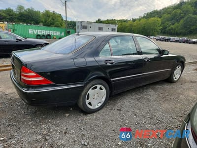 Trzecie zdjęcie samochodu z tyłu: 2002 MERCEDES-BENZ S 600 VIN:WDBNG78J82A244112 - miniatura