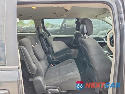 Zdjęcie 10 z 12 samochodu: 2012 DODGE GRAND CARAVAN SXT VIN:2C4RDGCG8CR105490 - miniatura