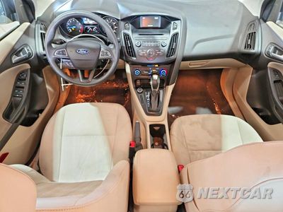 Zdjęcie 8 z 12 samochodu: 2015 FORD FOCUS SE VIN:1FADP3F29FL217566 - miniatura