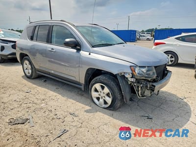 Czwarte zdjęcie samochodu z boku: 2015 JEEP COMPASS SPORT VIN:1C4NJCBA0FD325758 - miniatura