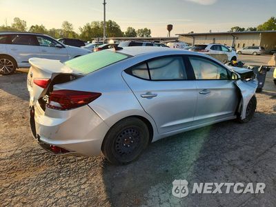 Trzecie zdjęcie samochodu z tyłu: 2019 HYUNDAI ELANTRA SEL VIN:5NPD84LF3KH494510 - miniatura