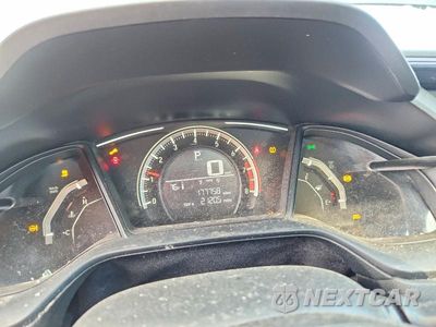 Zdjęcie 9 z 12 samochodu: 2018 HONDA CIVIC LX VIN:2HGFC4B03JH305240 - miniatura