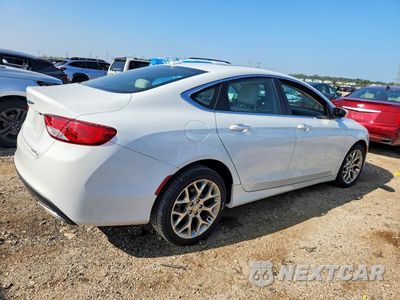 Trzecie zdjęcie samochodu z tyłu: 2015 CHRYSLER 200 C VIN:1C3CCCEG2FN673755 - miniatura