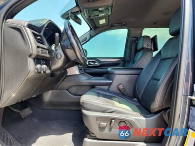 Zdjęcie 7 z 14 samochodu: 2021 CHEVROLET SUBURBAN C1500 RST VIN:1GNSCEKD7MR216787 - miniatura
